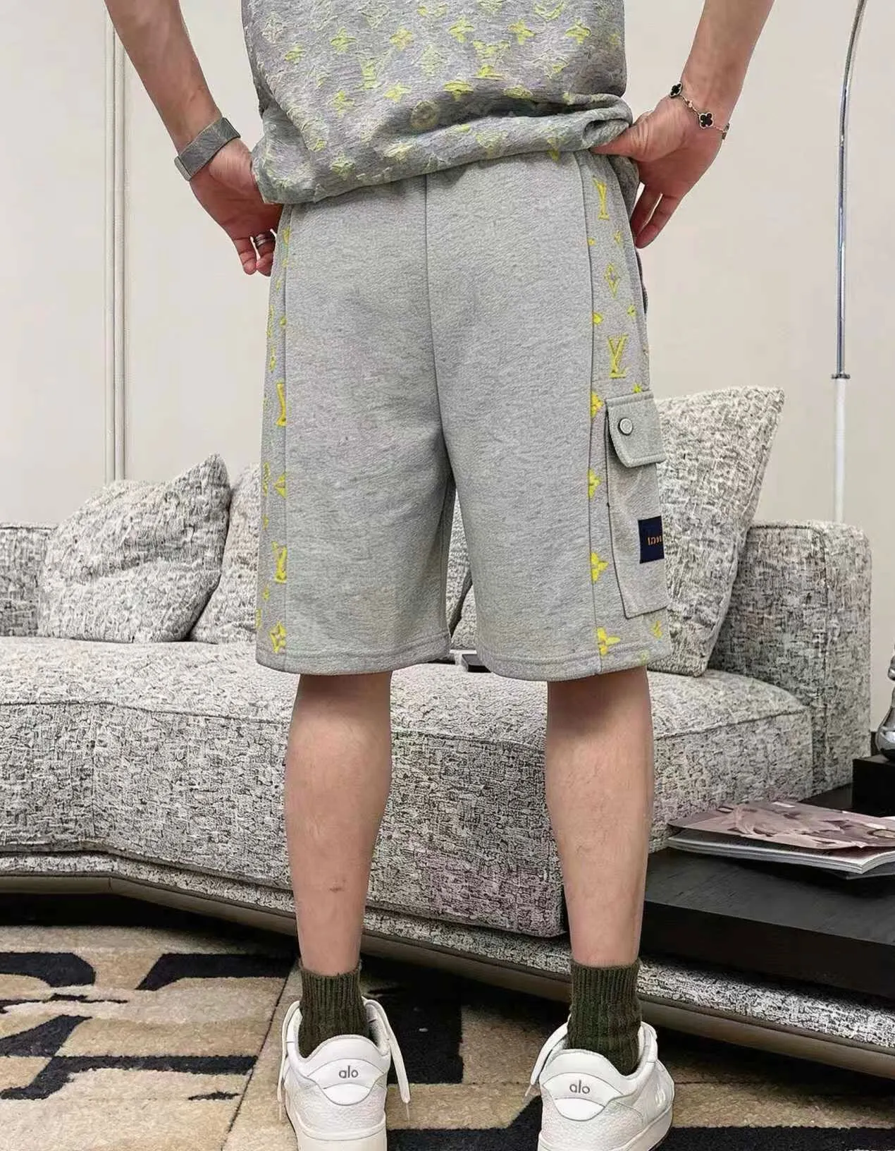Louis Vuitton/Louis Vuitton presbyopia burnt flower overalls shorts
